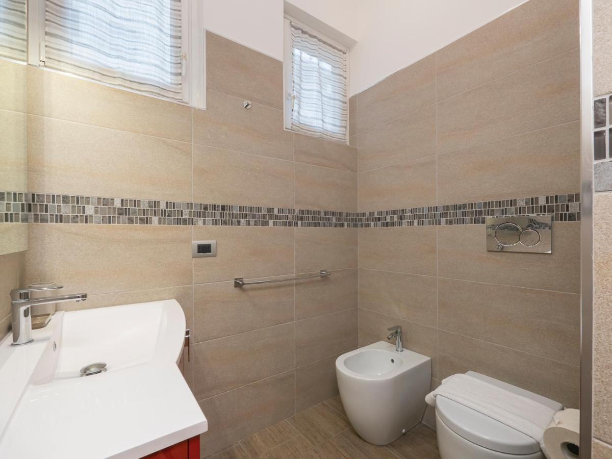 I Host Apartment - Montesuello 9 米兰 外观 照片