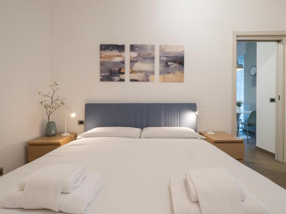 I Host Apartment - Montesuello 9 米兰 外观 照片