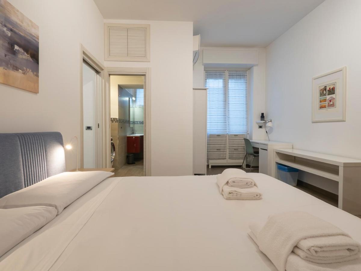 I Host Apartment - Montesuello 9 米兰 外观 照片