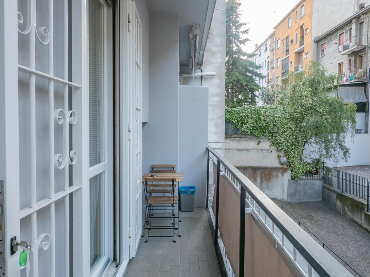 I Host Apartment - Montesuello 9 米兰 外观 照片